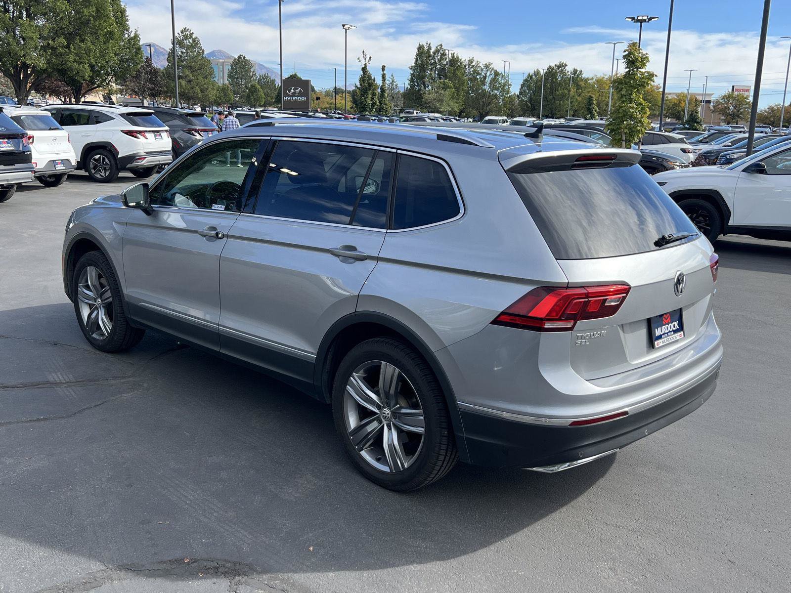 Used 2020 Volkswagen Tiguan SEL w/ 3rd Row Seat Package AWD/4WD image 20