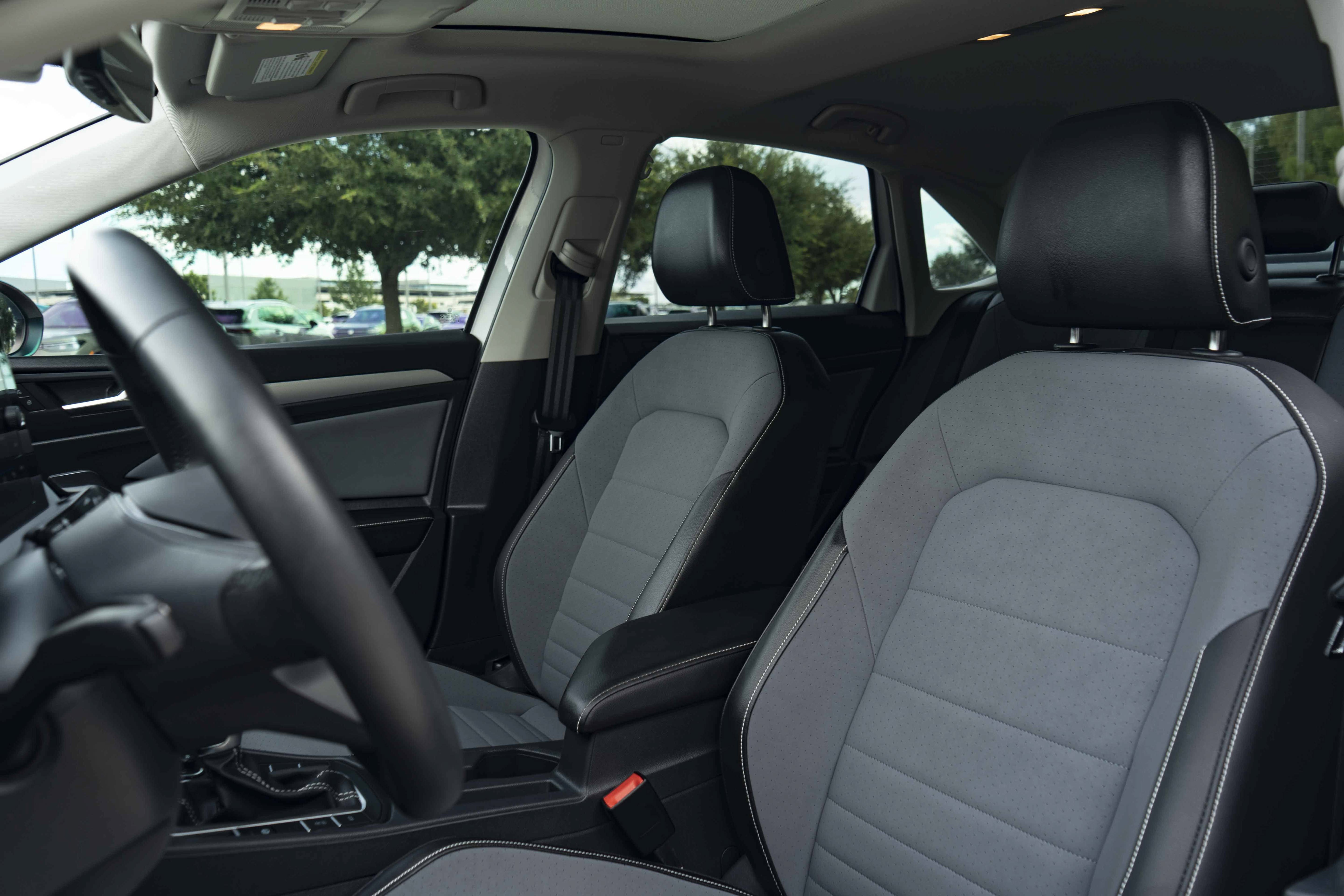 Certified 2026 Volkswagen Jetta SE FWD image 16