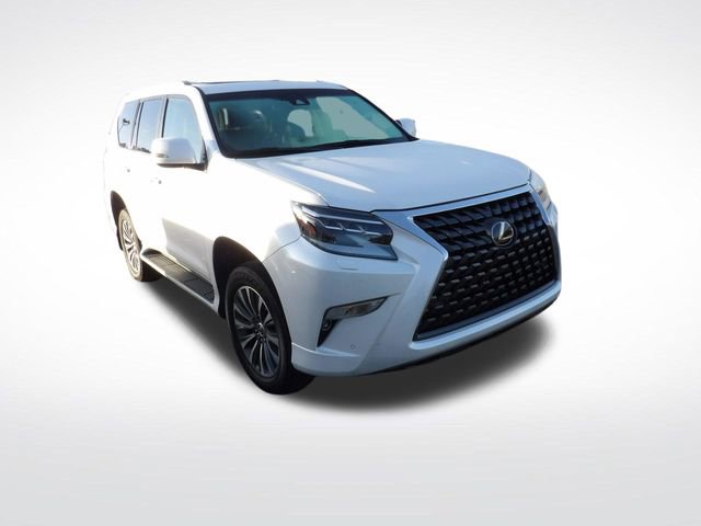Used 2023 Lexus GX 460 Luxury w/ Accessory Package image 3