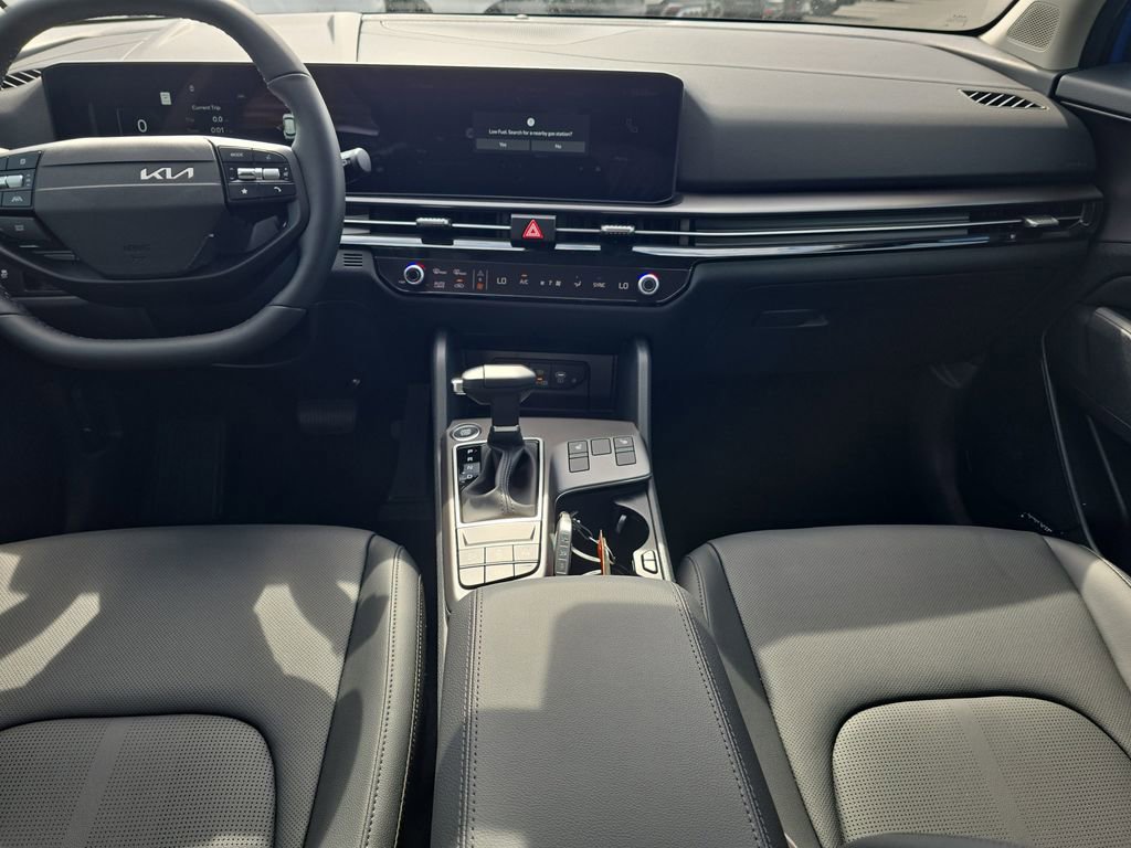 New 2026 Kia Sportage SX FWD image 15