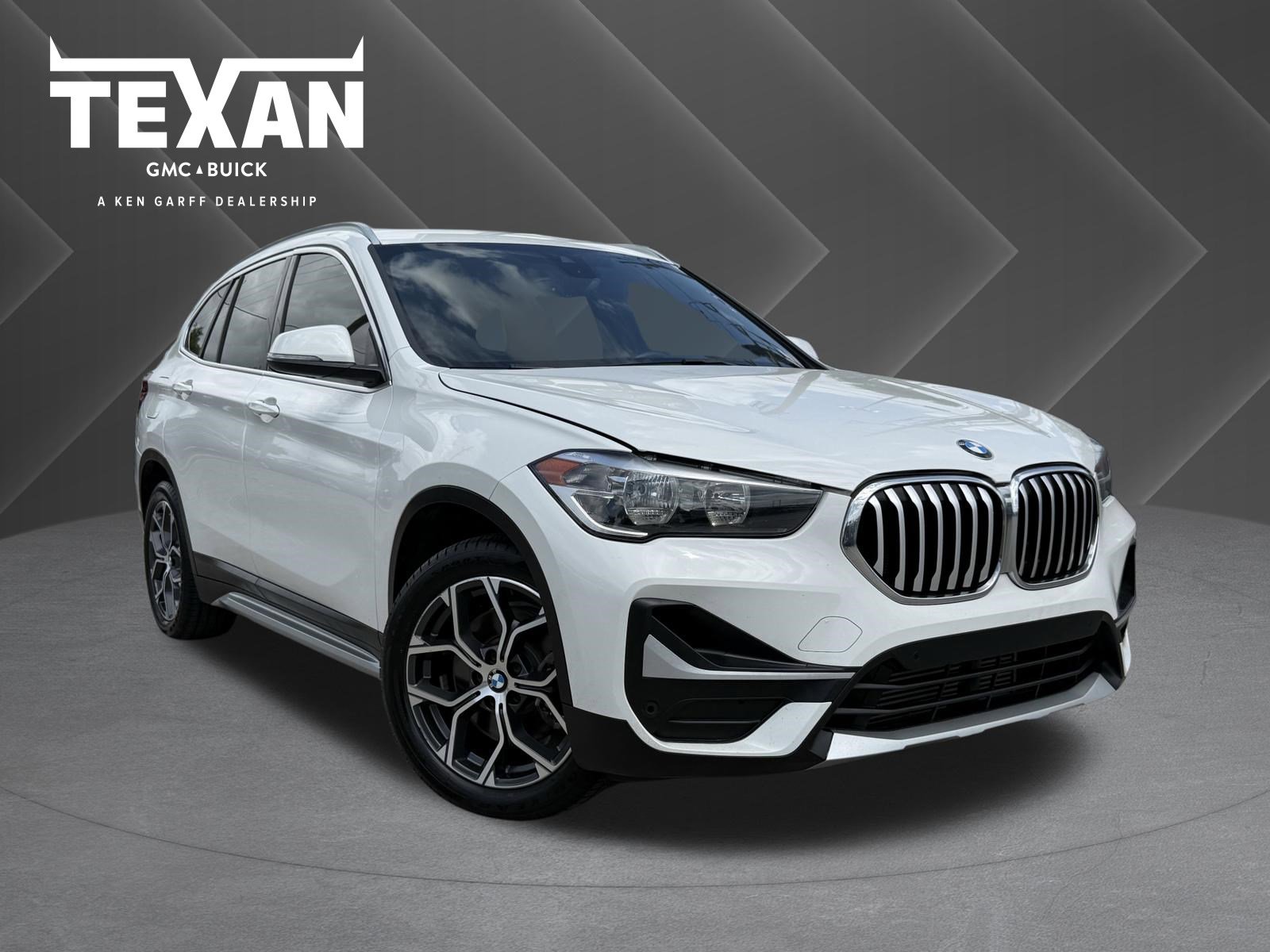 Used 2021 BMW X1 sDrive28i w/ Convenience Package image 1