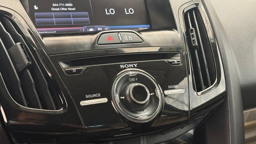 Used 2014 Ford Focus Electric Hatchback FWD image 36