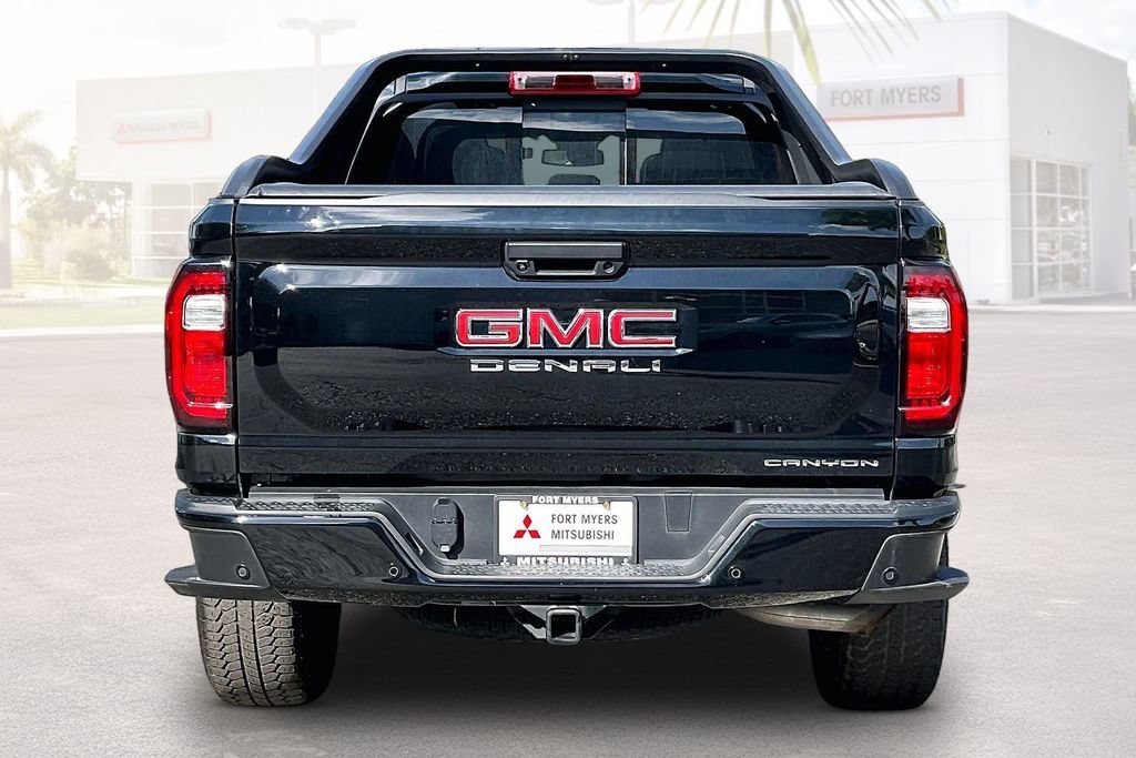 Used 2023 GMC Canyon Denali AWD/4WD image 16