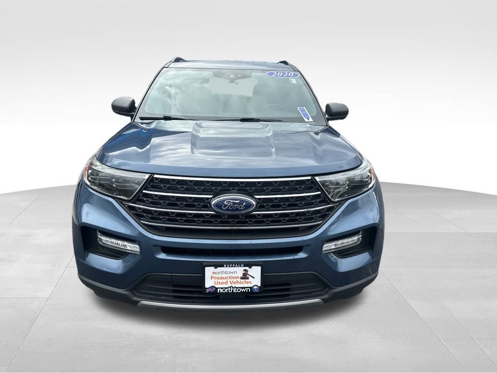 Used 2020 Ford Explorer XLT w/ Equipment Group 202A image 9