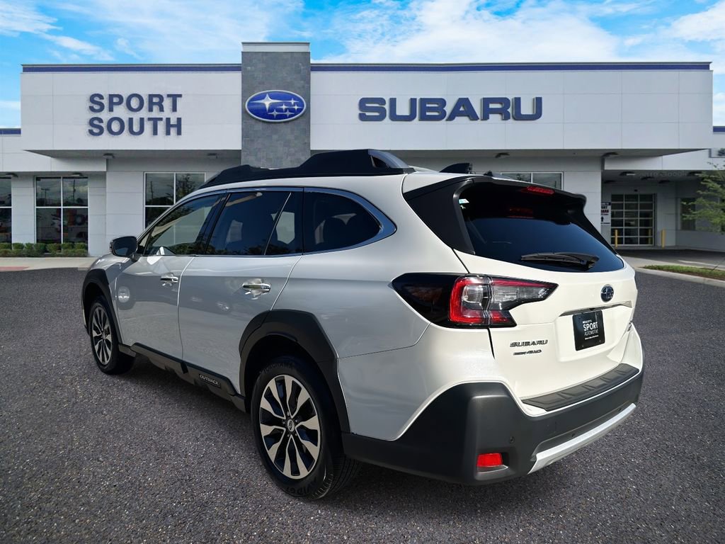 Used 2023 Subaru Outback Touring image 5