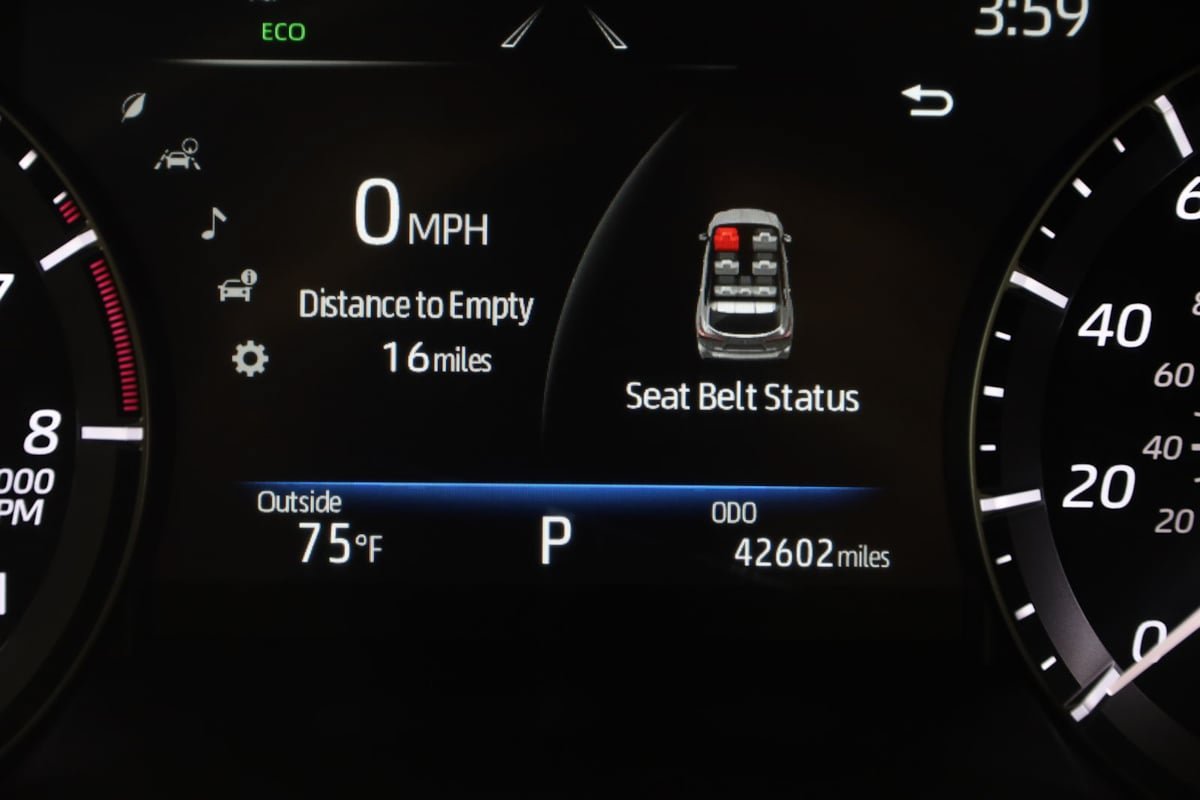 Used 2021 Toyota Highlander XLE AWD/4WD image 34