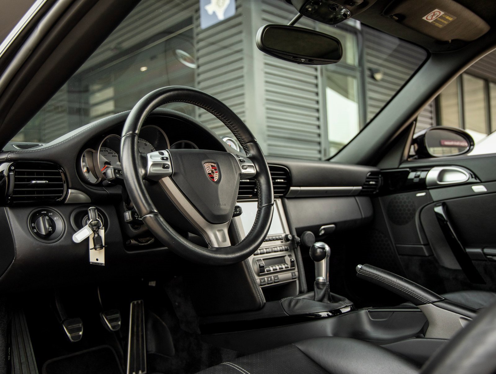 Used 2008 Porsche 911 Turbo image 25