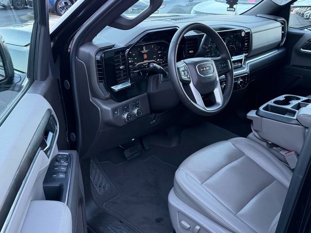 Used 2025 GMC Sierra 1500 SLT image 10