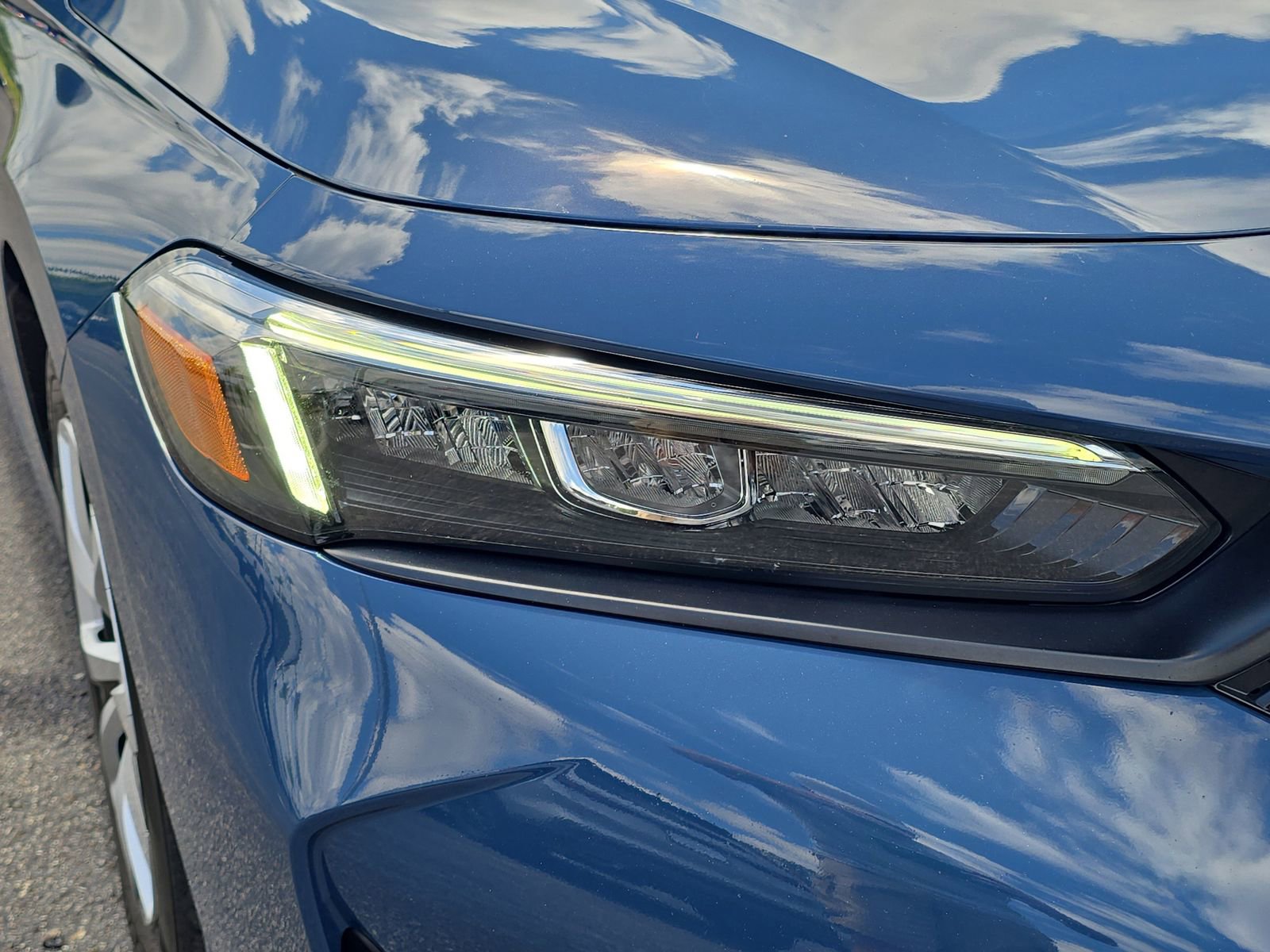 Certified 2025 Honda Civic LX image 7