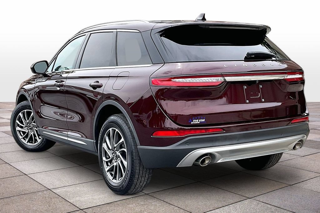 Used 2021 Lincoln Corsair AWD w/ Equipment Group 101A image 11