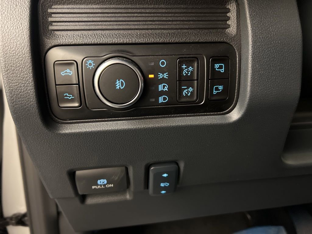 New 2026 Ford F250 Platinum AWD/4WD image 26