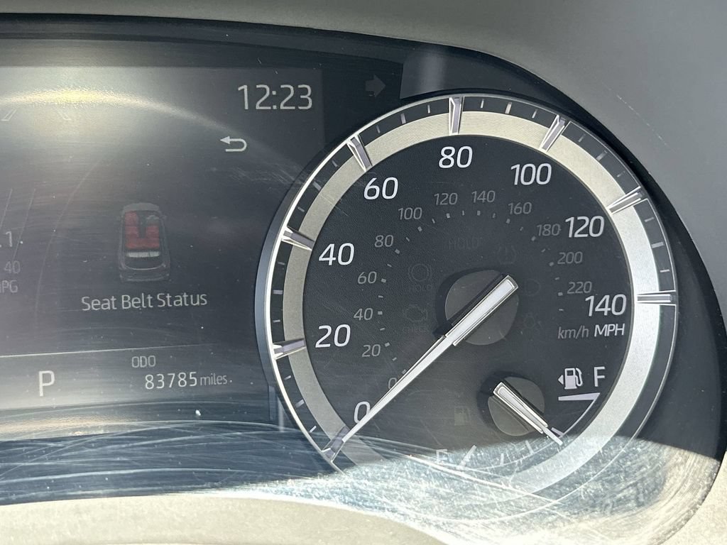 Used 2021 Toyota Highlander Platinum FWD image 12