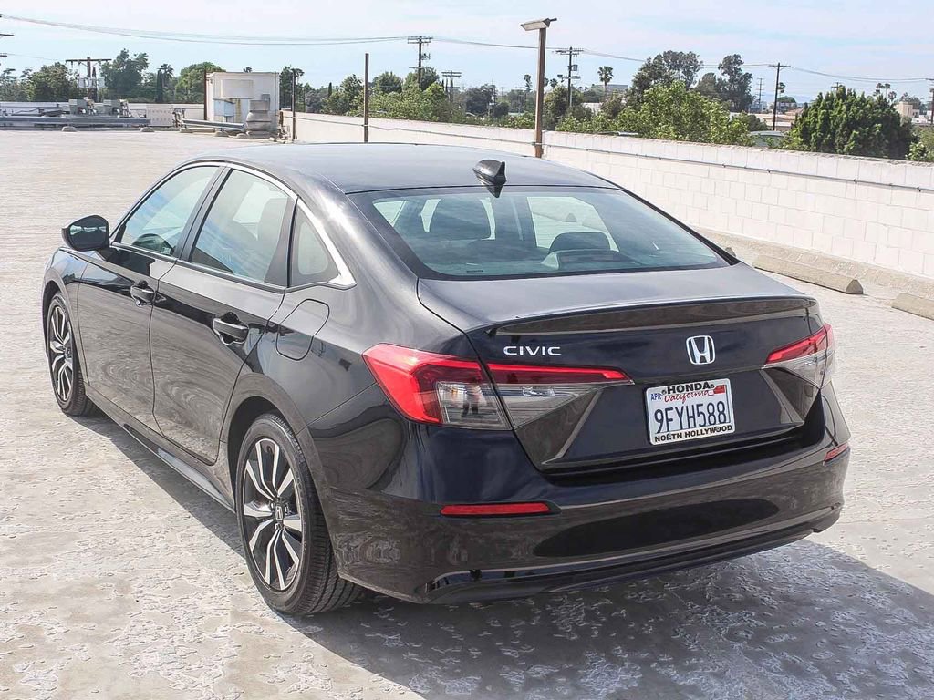Certified 2023 Honda Civic EX image 4