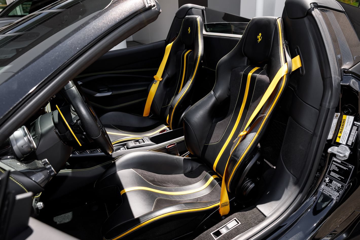 Used 2022 Ferrari F8 Tributo RWD image 54