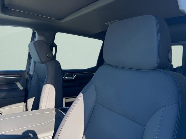 New 2026 Chevrolet Silverado 1500 LT Trail Boss w/ Convenience Package II image 9