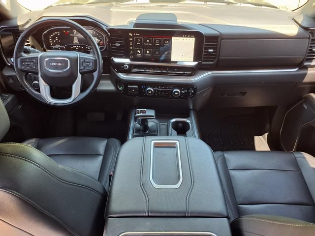 Used 2022 GMC Sierra 1500 SLT w/ SLT Convenience Package AWD/4WD image 7
