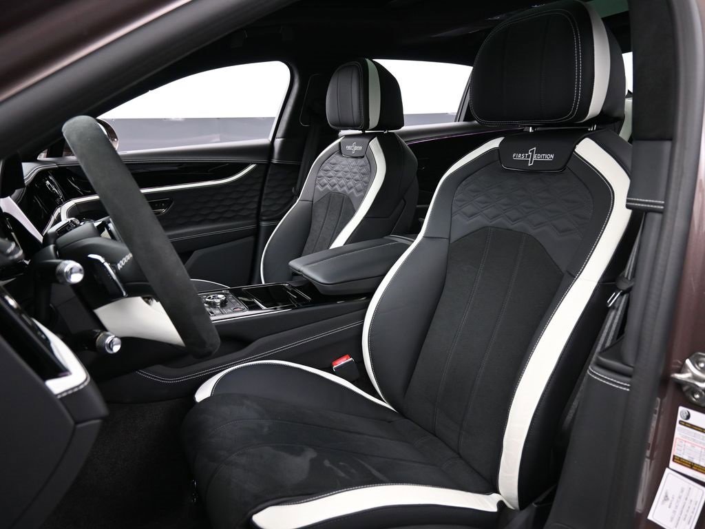 Certified 2025 Bentley Flying Spur Speed image 5