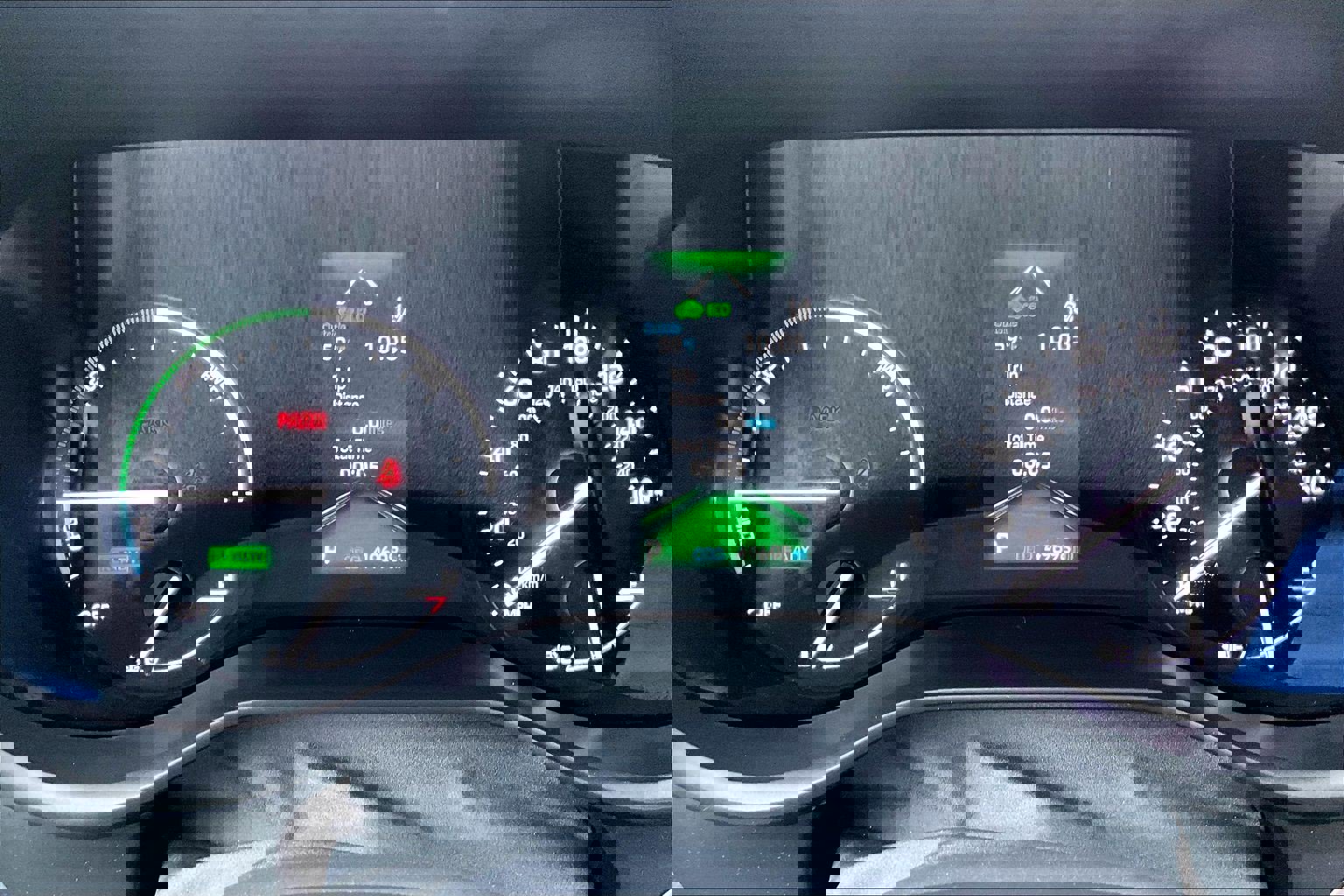 Used 2023 Toyota Sienna XSE image 19