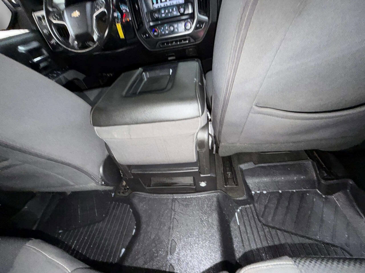 Used 2017 Chevrolet Silverado 1500 LT w/ All Star Edition image 19