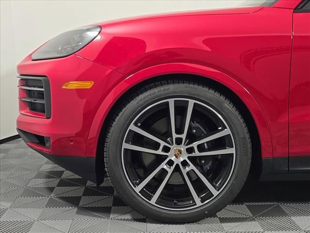 Certified 2026 Porsche Cayenne Coupe AWD/4WD image 11