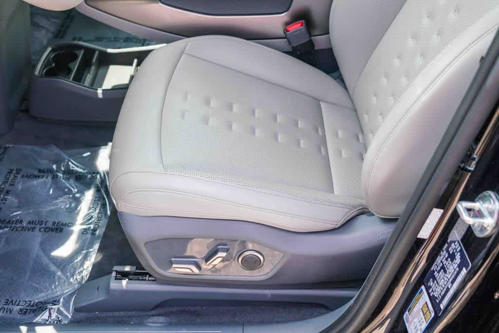 Certified 2024 Kia EV9 Wind AWD/4WD image 20