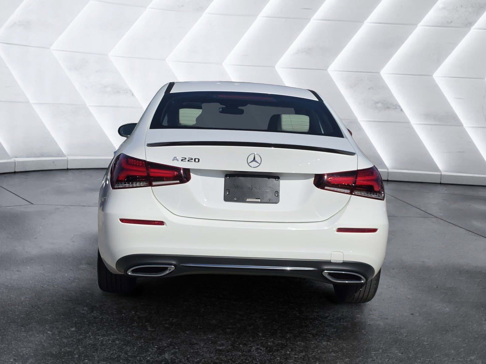 Used 2019 Mercedes-Benz A 220 image 4