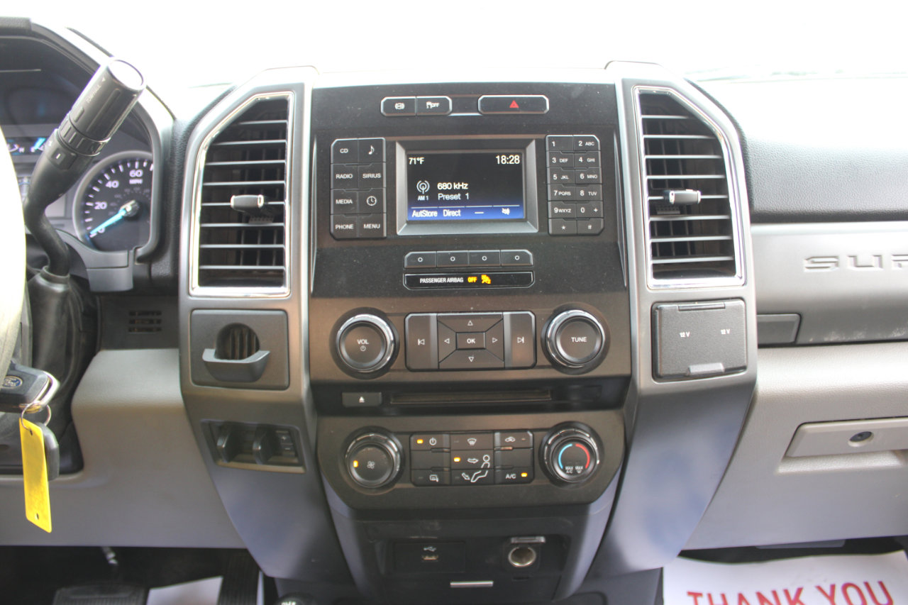 Used 2018 Ford F550 4x4 Crew Cab Super Duty w/ XLT Value Package image 14