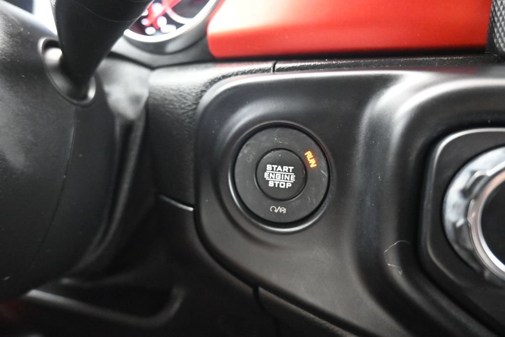 Used 2020 Jeep Wrangler Unlimited Rubicon AWD/4WD image 19