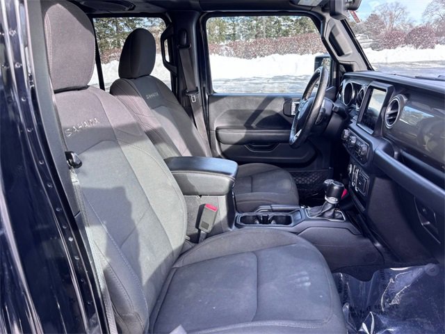 Used 2019 Jeep Wrangler Unlimited Sahara image 28