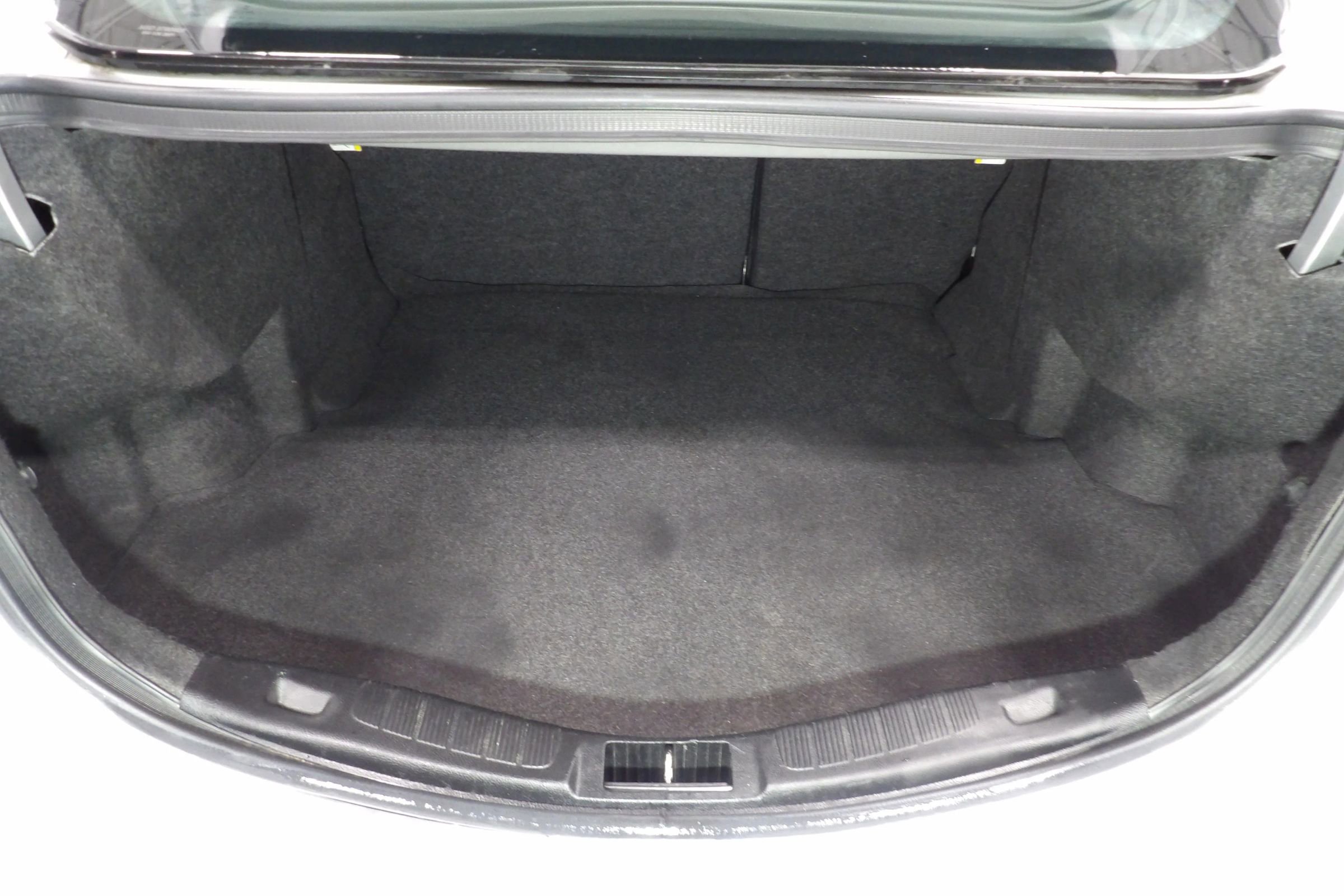 Used 2018 Ford Fusion SE image 7