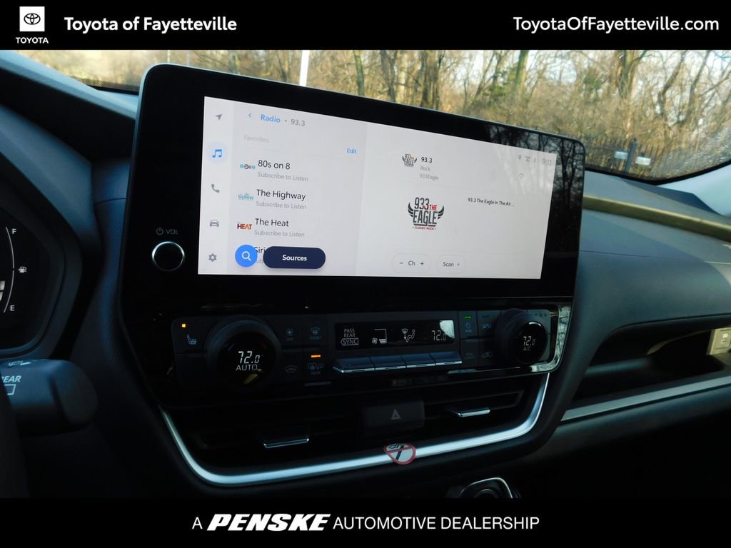 Used 2025 Toyota Grand Highlander FWD image 7