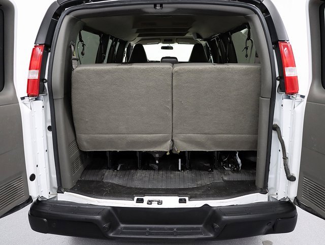 Used 2023 Chevrolet Express 3500 LS image 21