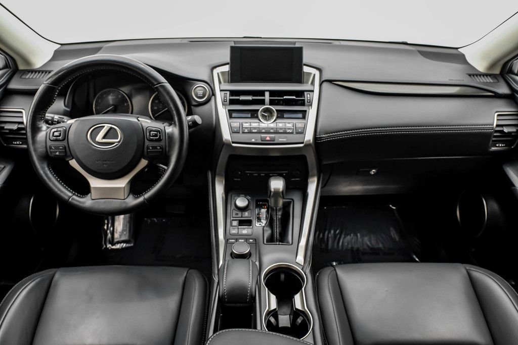 Used 2017 Lexus NX 200t FWD image 9