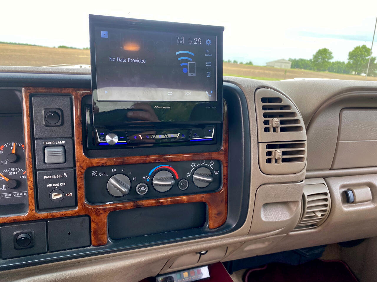 Used 1997 Chevrolet Silverado 1500 2WD Extended Cab w/ Preferred Equipment Group 2 image 23