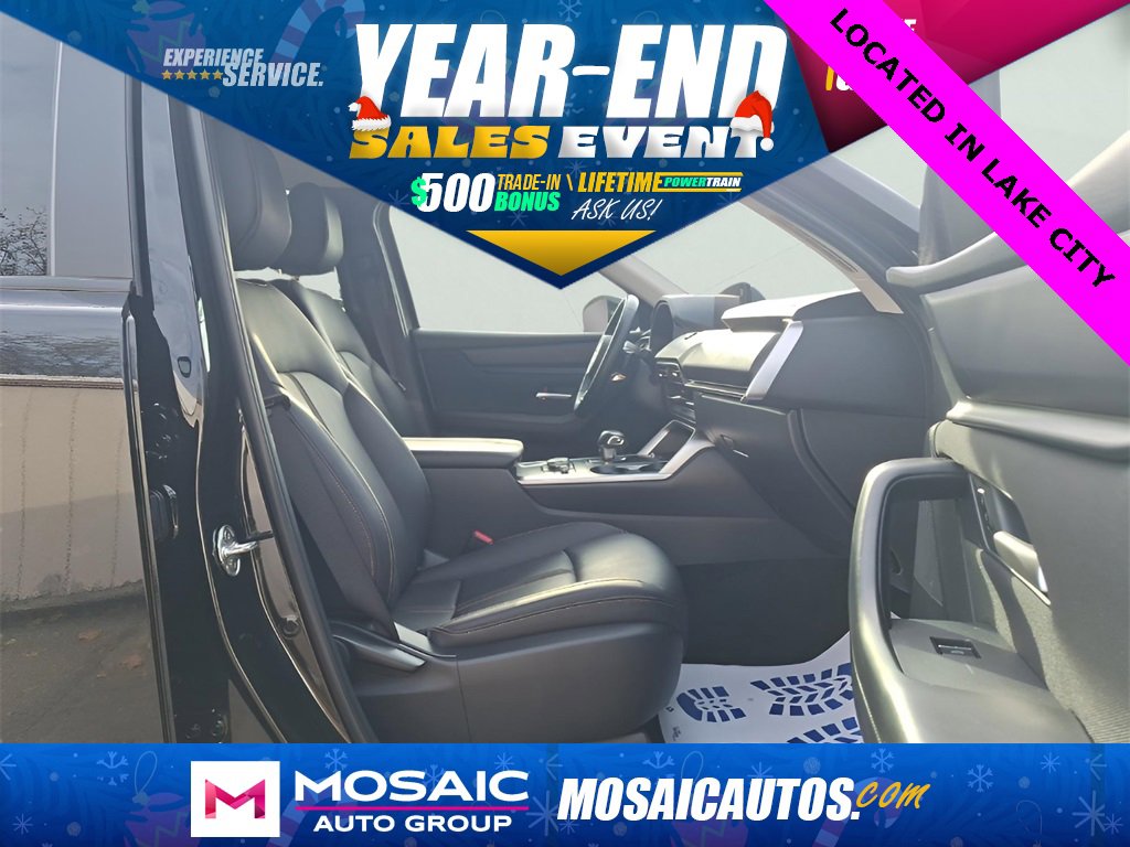 Used 2025 MAZDA CX-90 3.3 Turbo w/ Select Package image 10