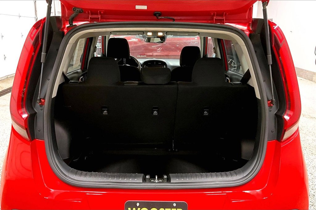 Used 2021 Kia Soul S image 7