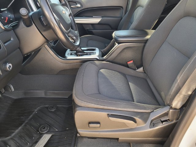 Certified 2022 Chevrolet Colorado LT RWD image 19