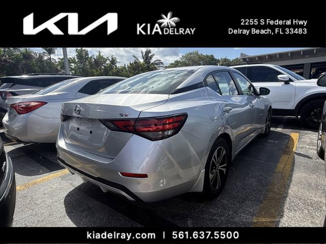 Used 2023 Nissan Sentra SV image 2