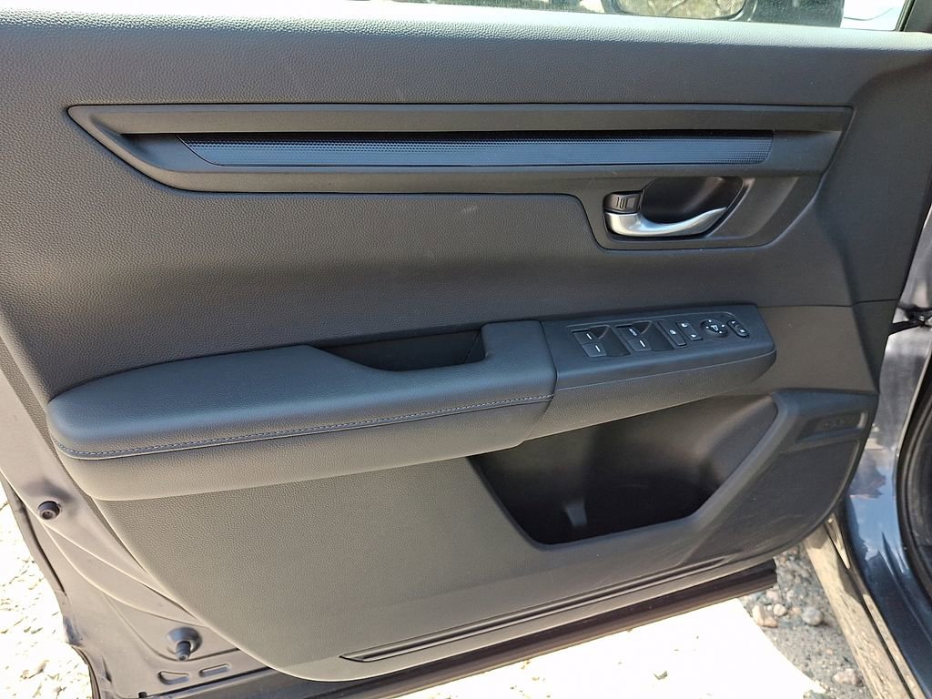 Used 2024 Honda CR-V LX image 12