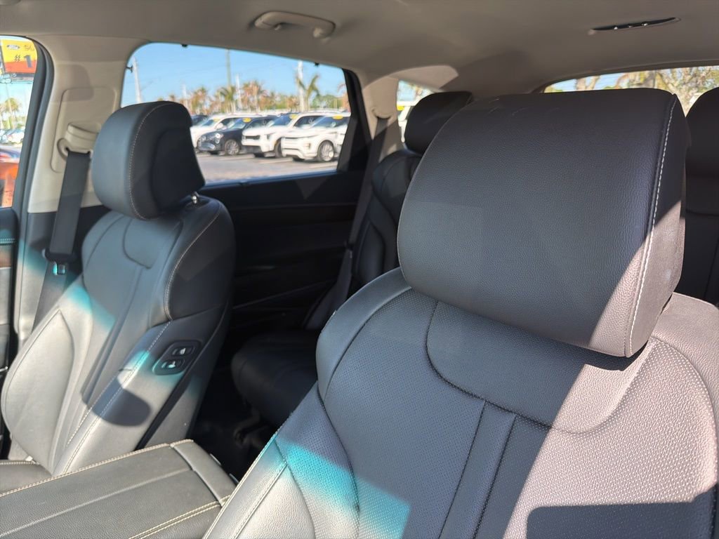 Used 2024 Genesis GV80 2.5T image 10