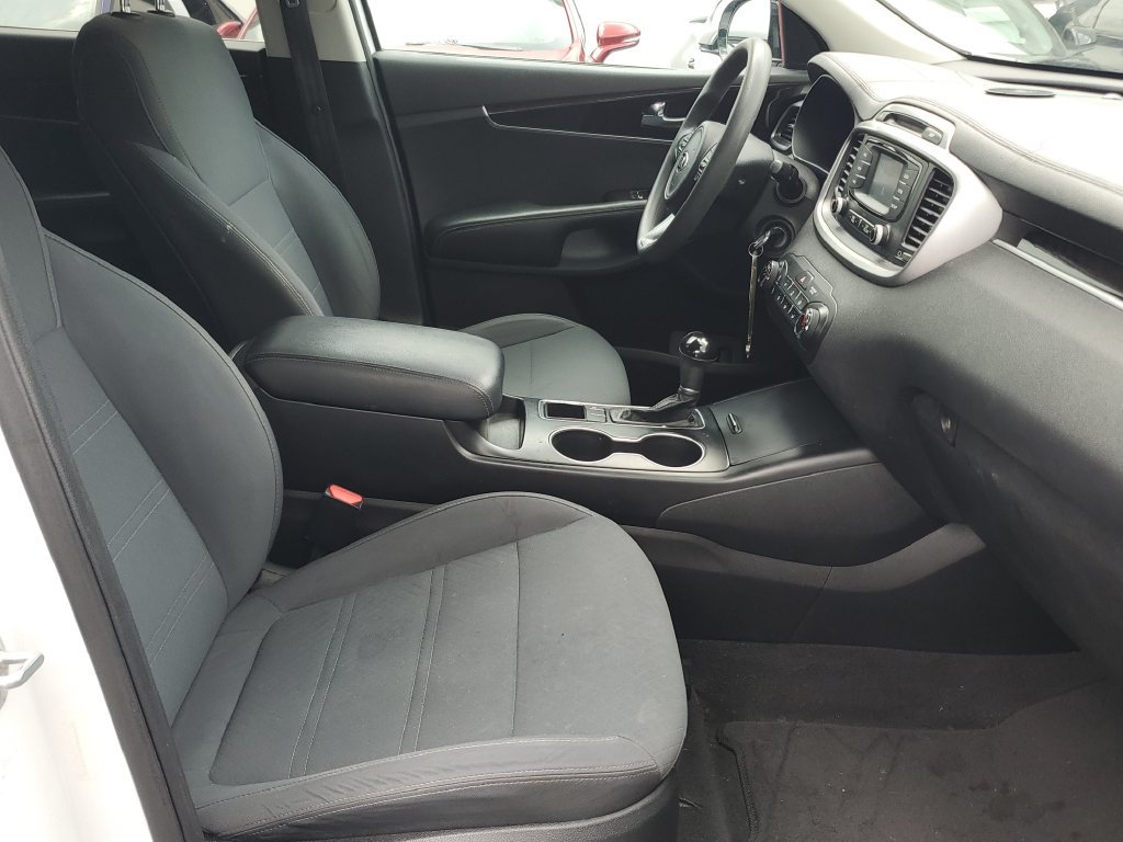 Used 2017 Kia Sorento FWD image 28