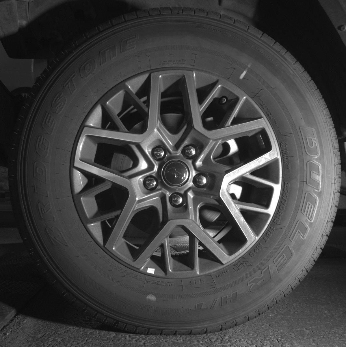 Used 2025 Jeep Wrangler Sahara AWD/4WD image 12