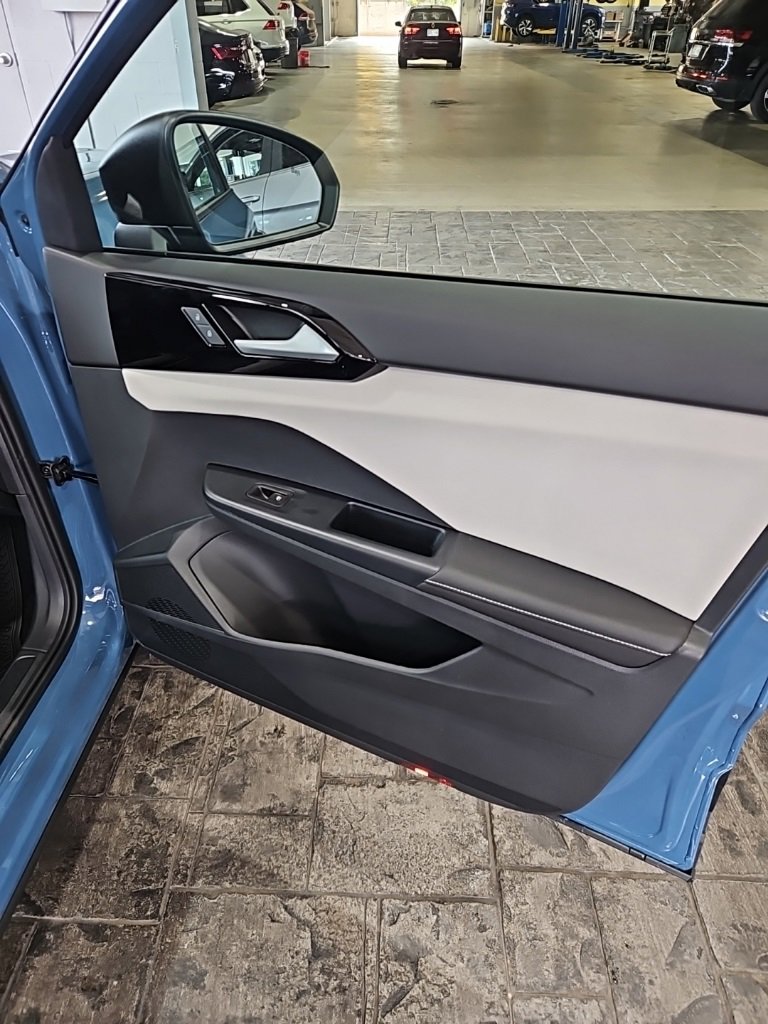 New 2026 Volkswagen Taos S image 11