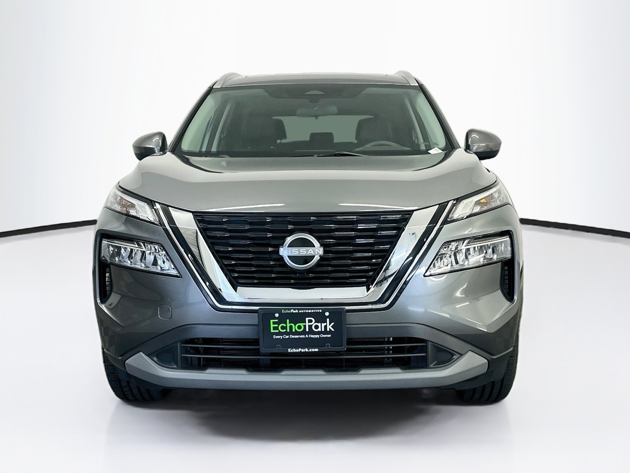 Used 2023 Nissan Rogue SV w/ SV Premium B Package AWD/4WD image 2