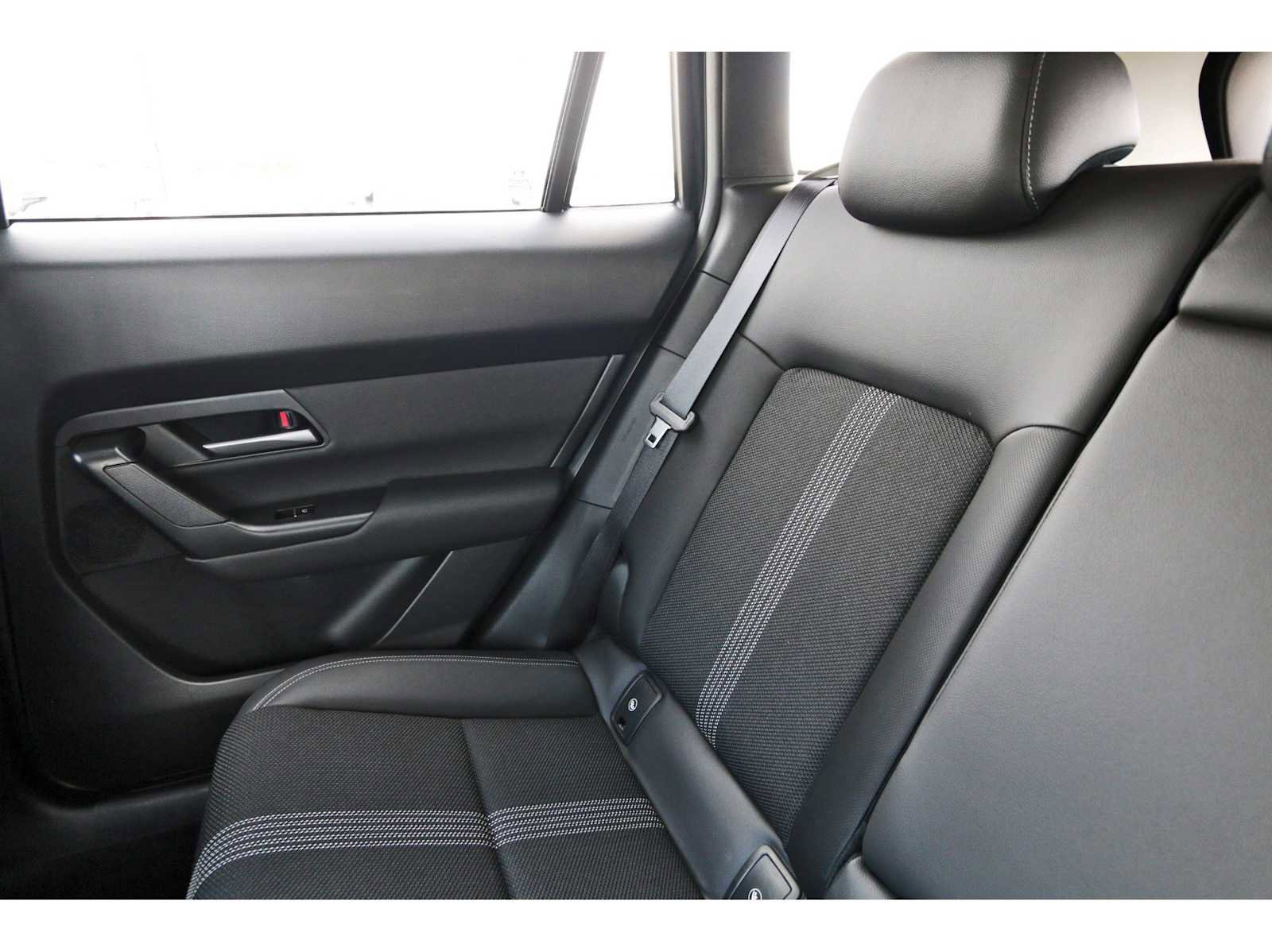 Used 2025 MAZDA CX-50 AWD 2.5 S w/ Premium Package image 9