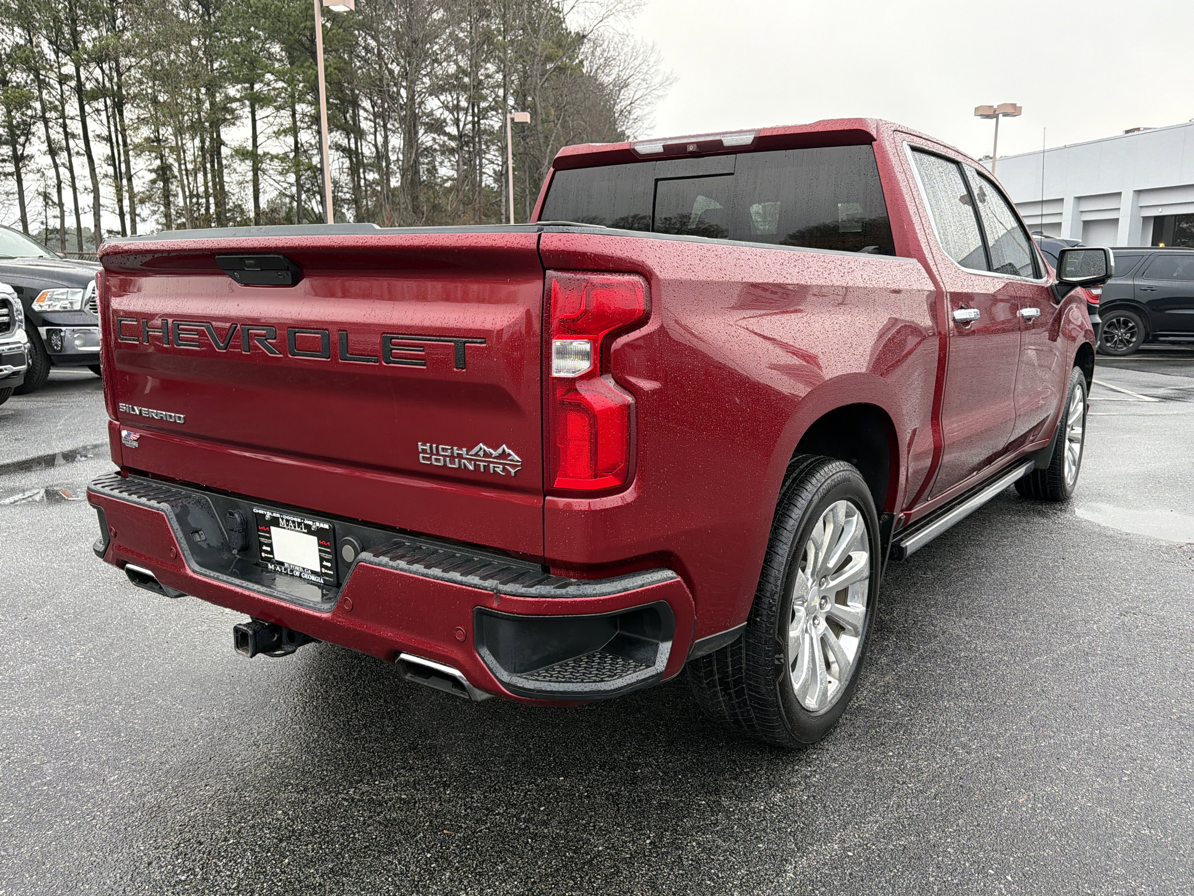 Used 2019 Chevrolet Silverado 1500 High Country w/ Technology Package image 6
