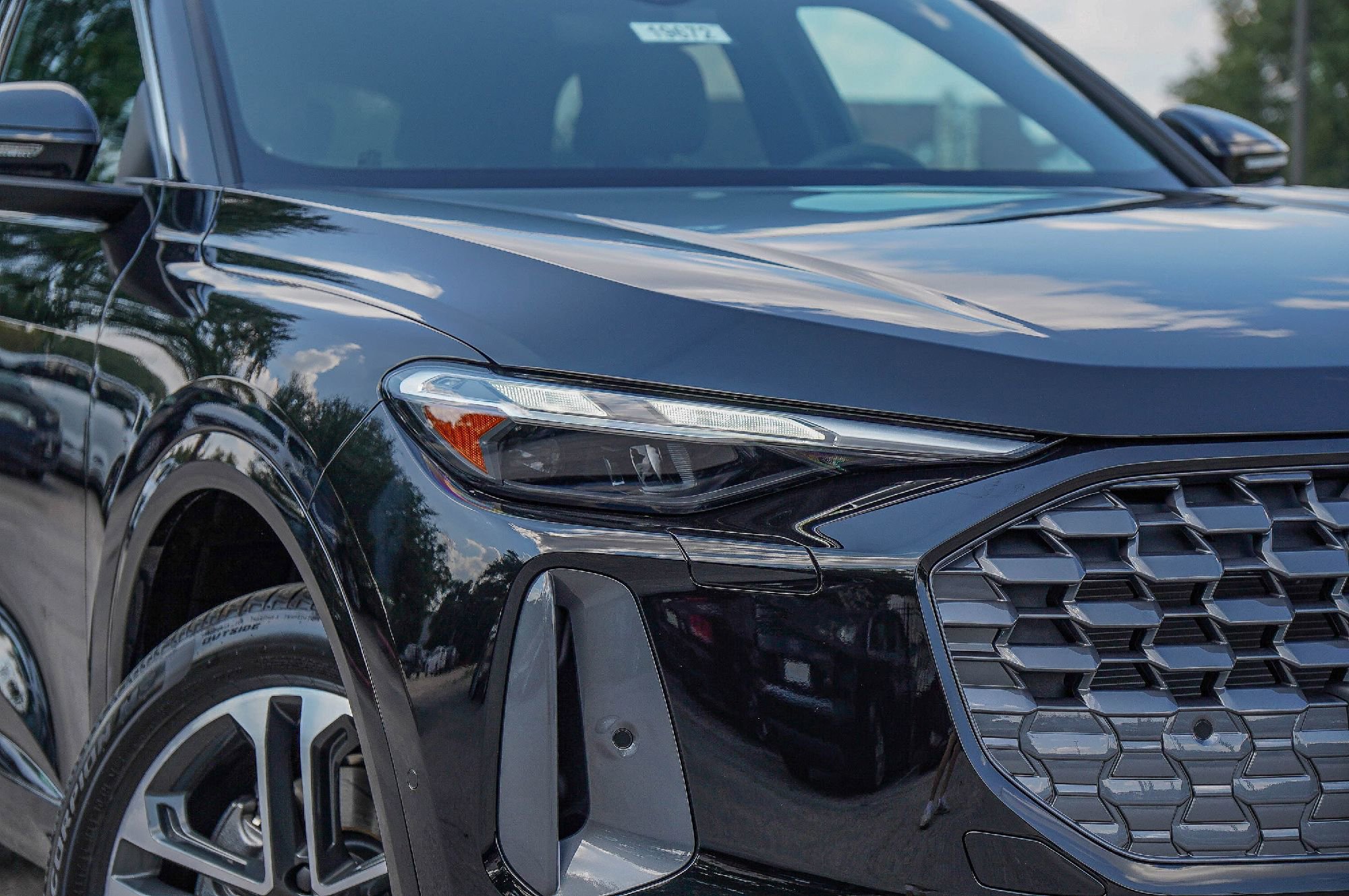 New 2025 Audi Q5 Premium image 3