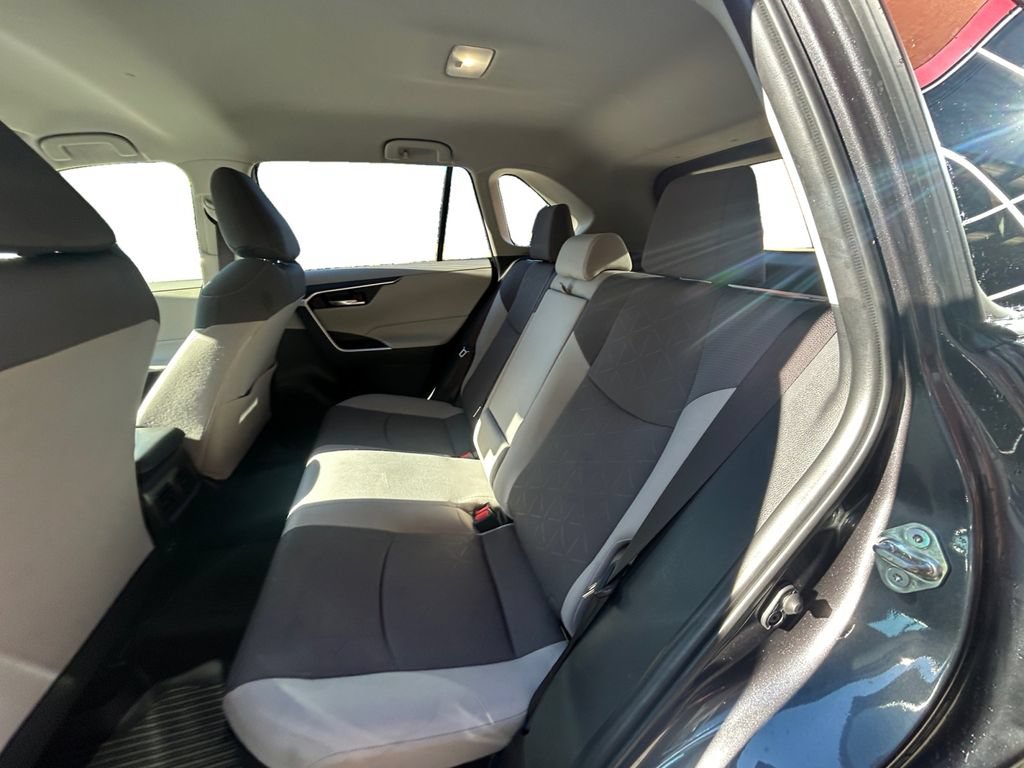 Used 2025 Toyota RAV4 XLE w/ Weather Package AWD/4WD image 13