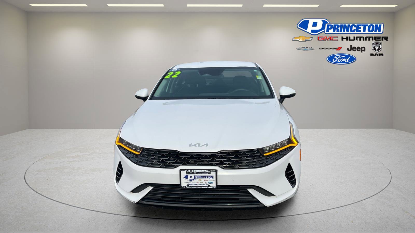 Used 2022 Kia K5 LXS image 2