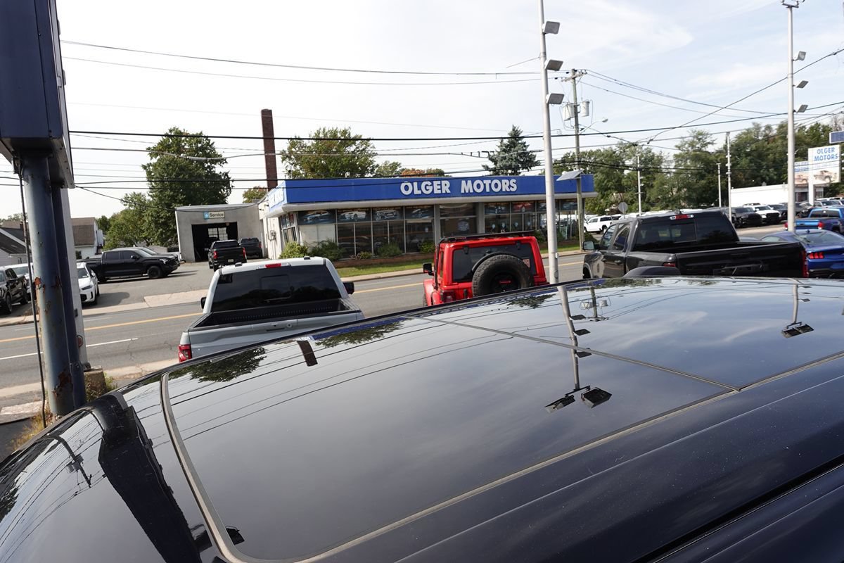 Used 2024 Ford F150 XLT w/ Equipment Group 303A High AWD/4WD image 8
